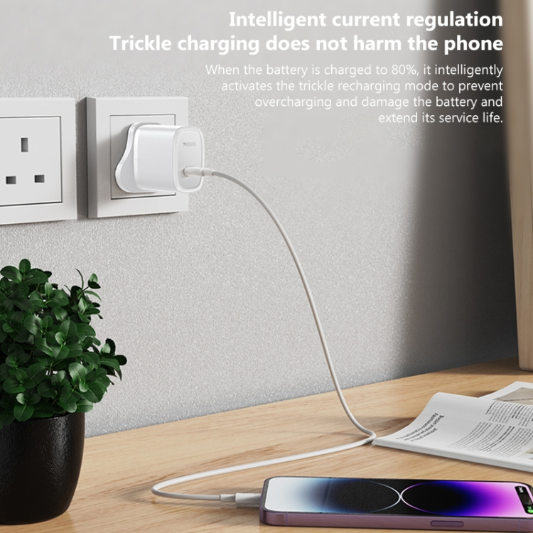 Yesido YC76BL PD 20W USB-C / Type-C Port Quick Wall Charger with Type-C to 8 Pin Cable, UK Plug (Black)