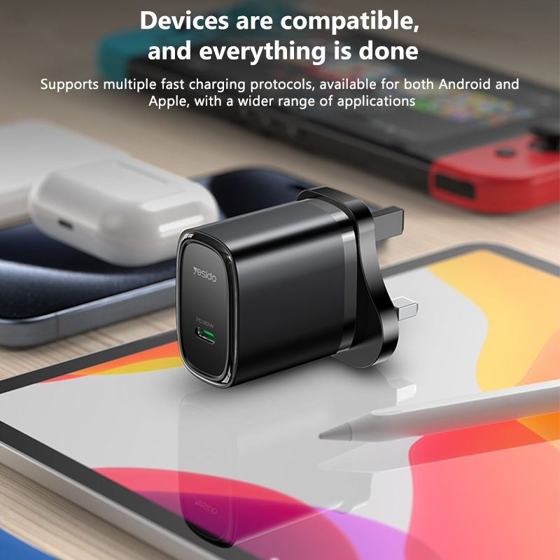 Yesido YC76BL PD 20W USB-C / Type-C Port Quick Wall Charger with Type-C to 8 Pin Cable, UK Plug (Black)