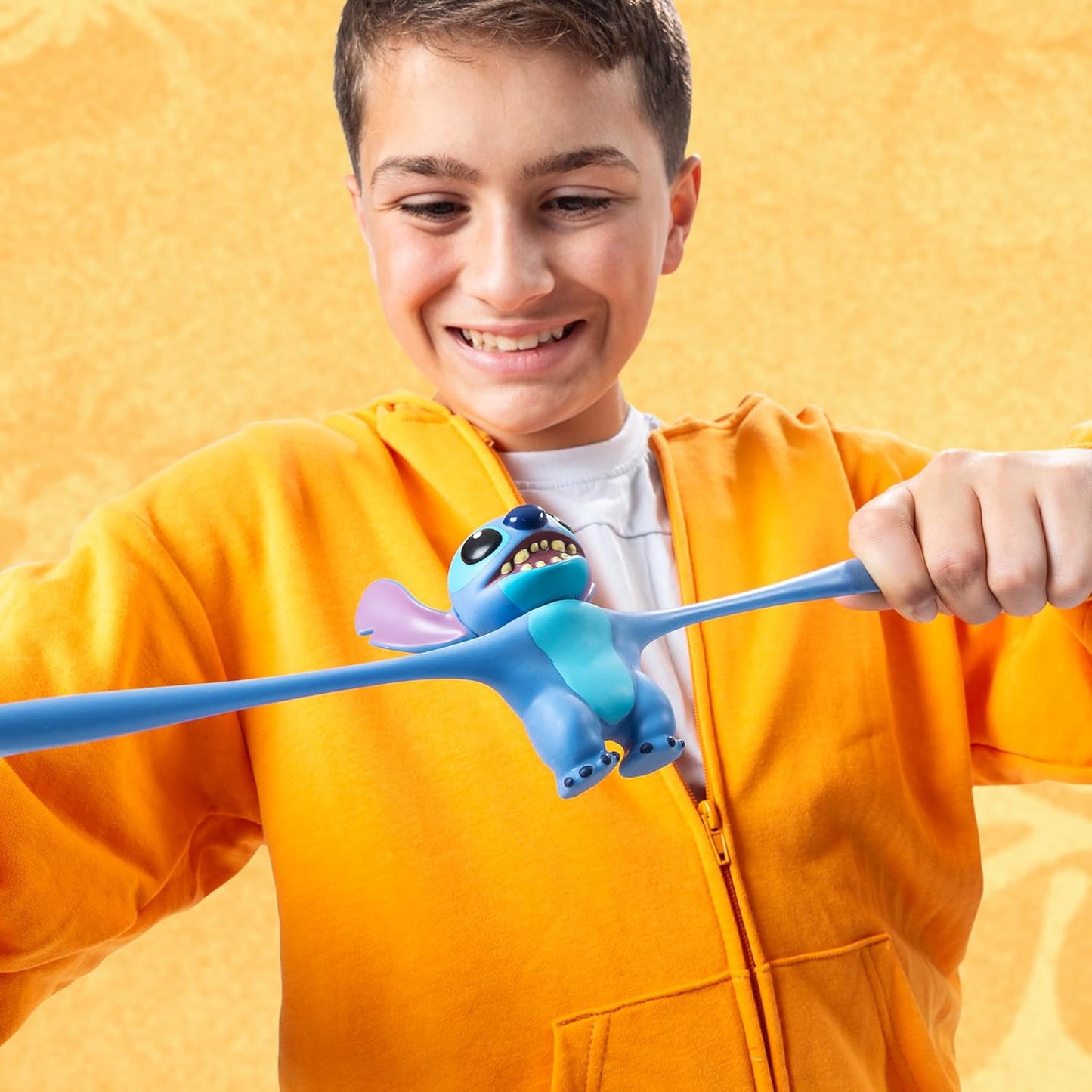 Stretch Armstrong Mini-Stitch SA00125E06 Small Action Figure Toy for Kids