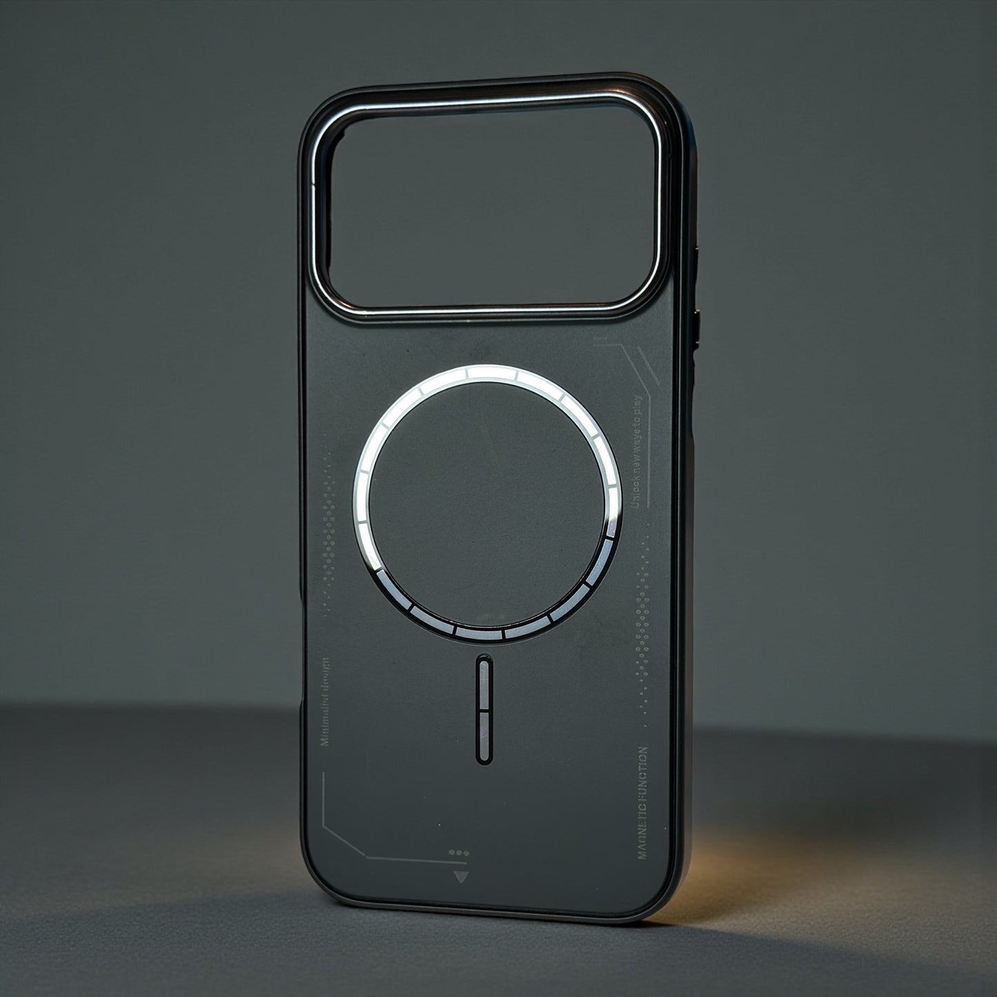 iconic Magnetic Case - iPhone 15,16 & 17 Pro Max Support MagSafe Charge